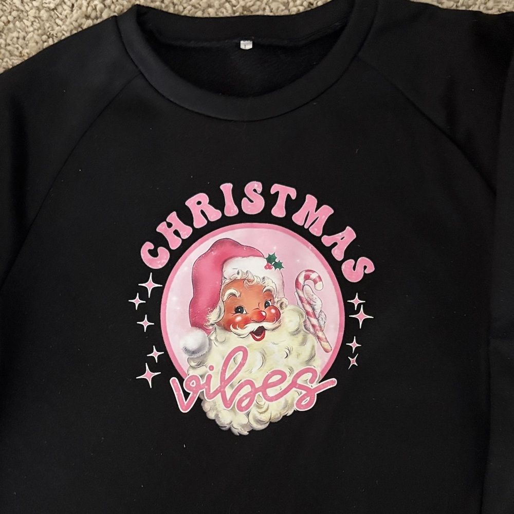 Pink Christmas Santa sweatshirt, size L , worn once but now too big 🥺